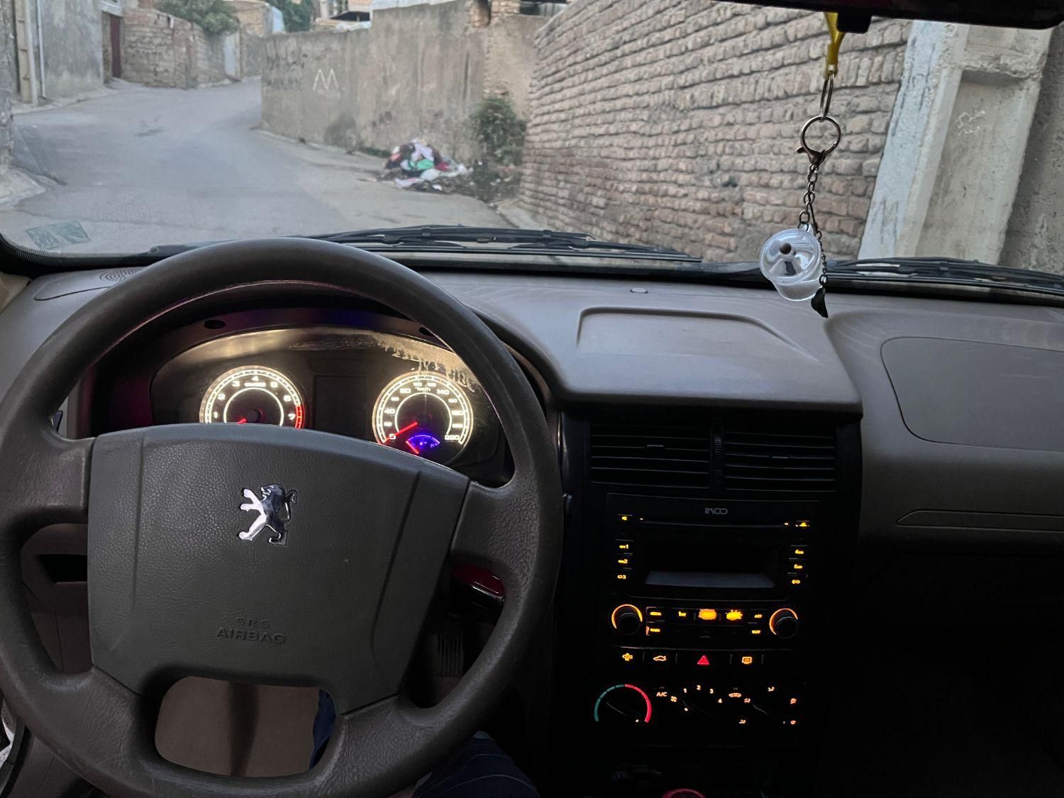 پژو 405 SLX بنزینی TU5 - 1394
