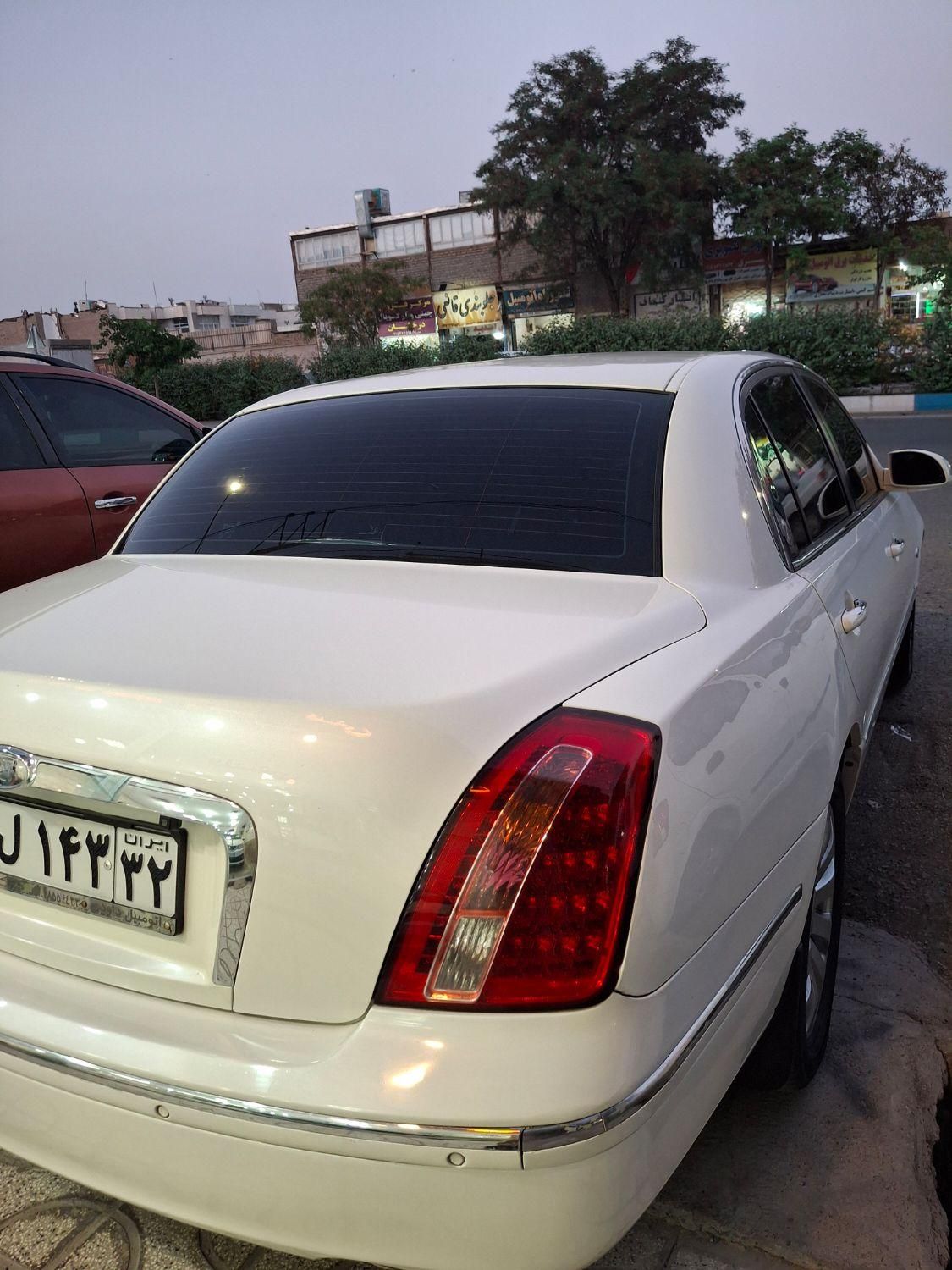کیا اپیروس سوپر رویال - 2009