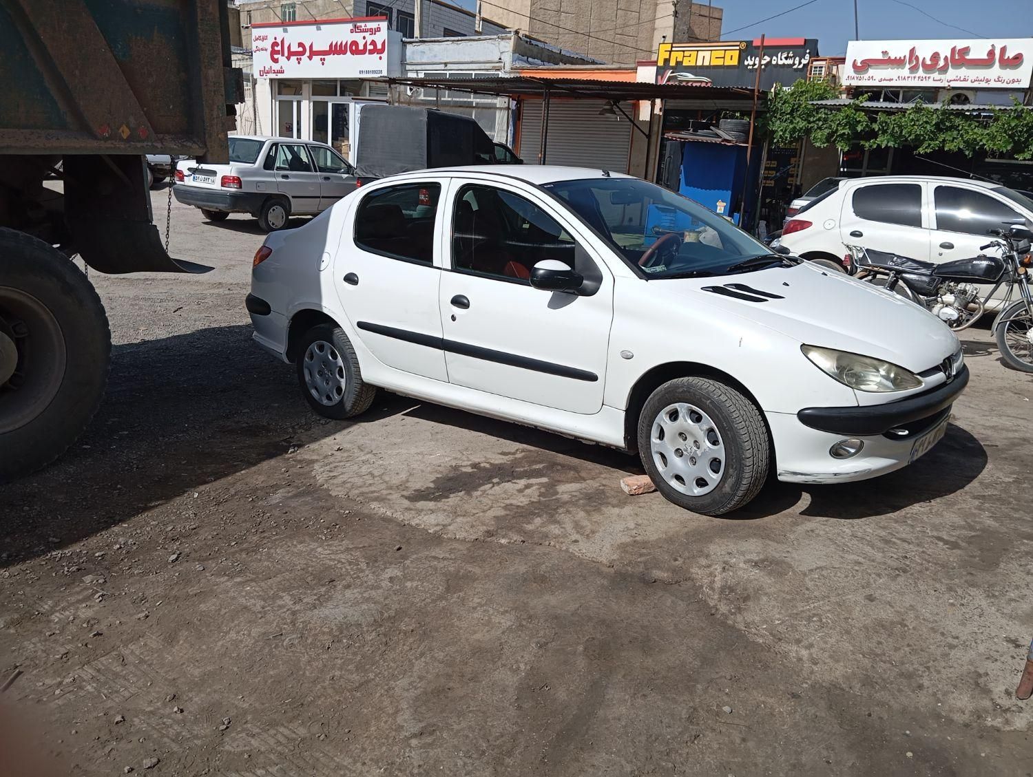 پژو 206 SD v8 - 1392