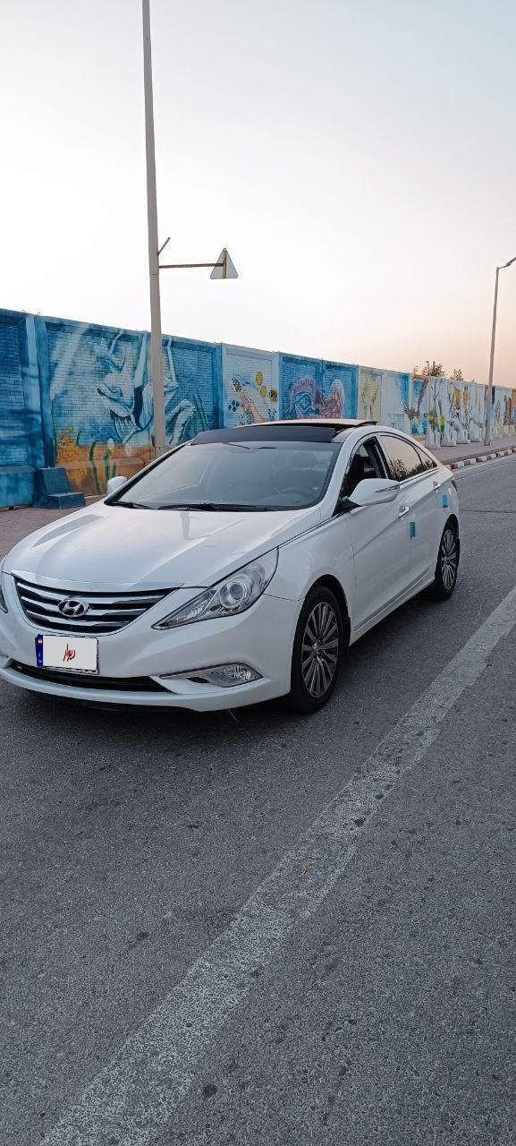 هیوندای سوناتا فول YF - 2014