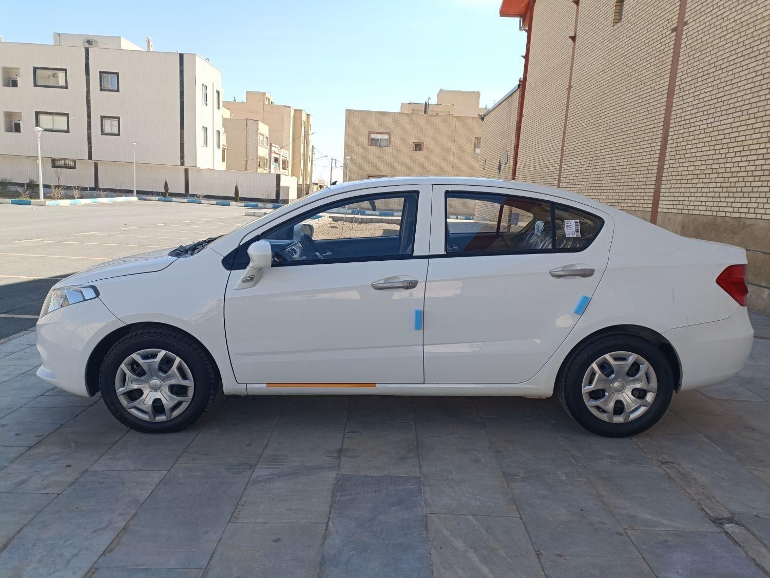 برلیانس H230 دنده‌ای - 2018