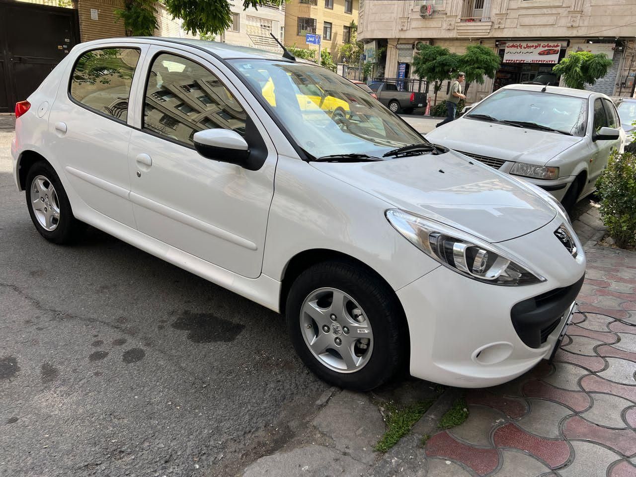 پژو 207 اتوماتیک TU5P - 1403