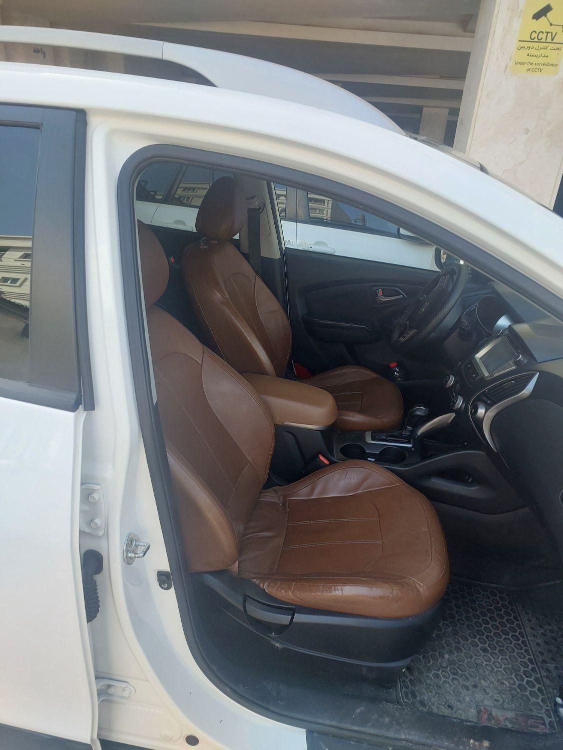 هیوندای توسان 2.4 لیتر - 2015