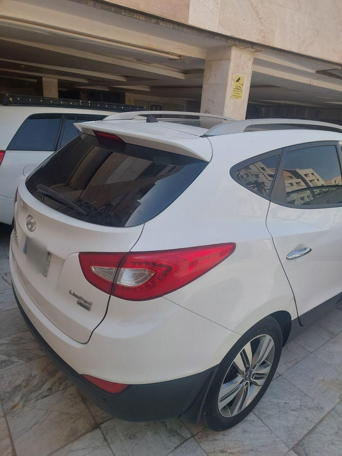 هیوندای توسان 2.4 لیتر - 2015