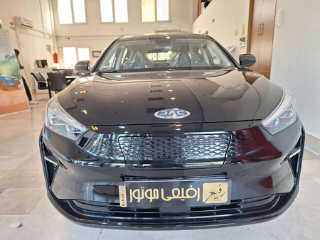 کی ام سی EJ7 142 کیلووات - 2024