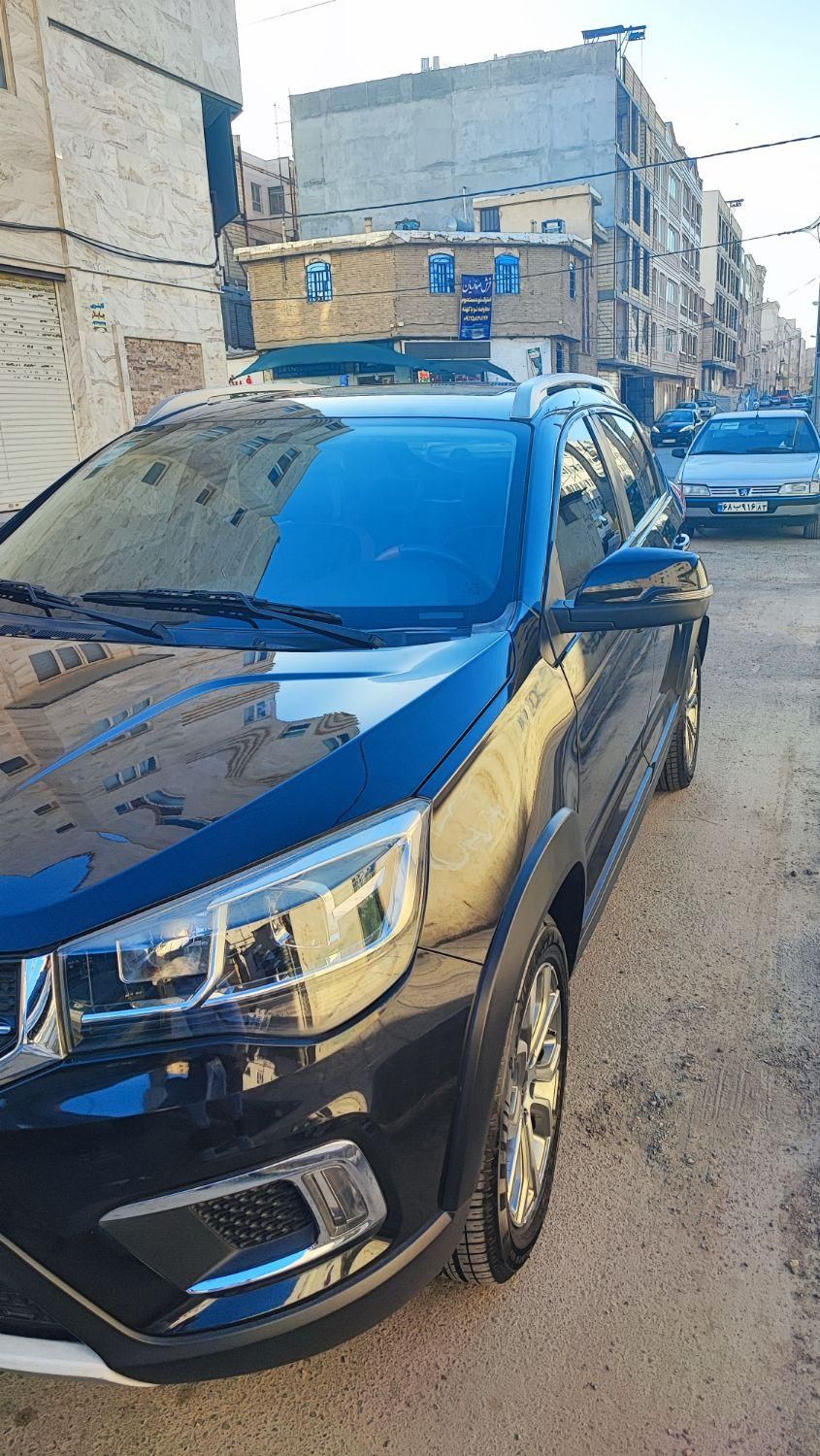 ام وی ام X22 اتوماتیک اسپرت - 2018