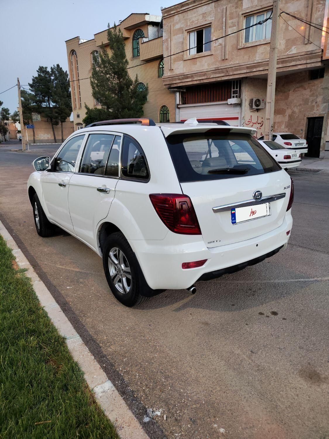 لیفان X60 دنده‌ای - 2013