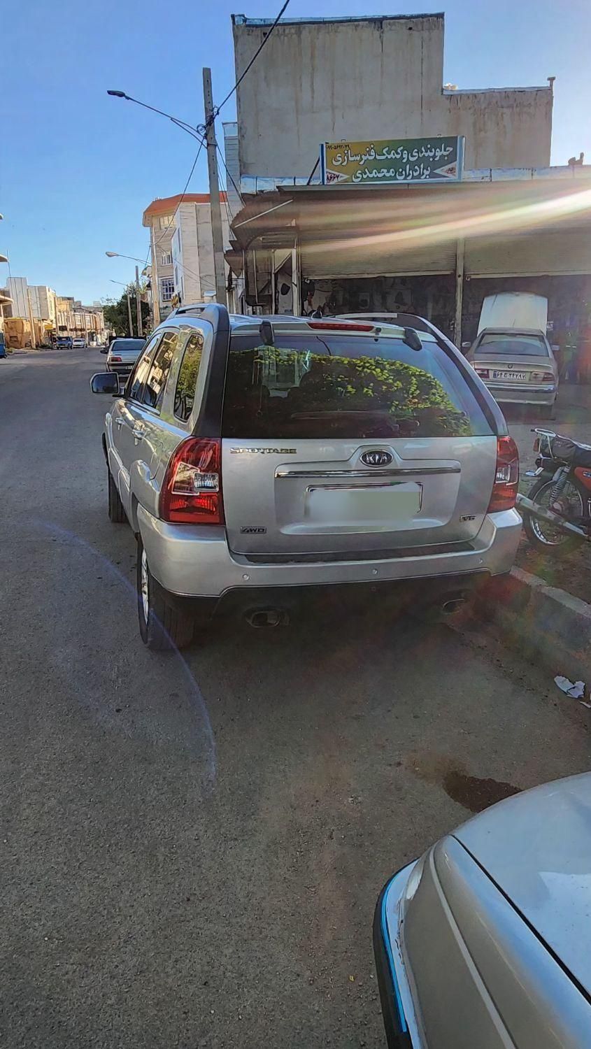کیا اسپورتیج 6 سیلندر 2700cc - 2010