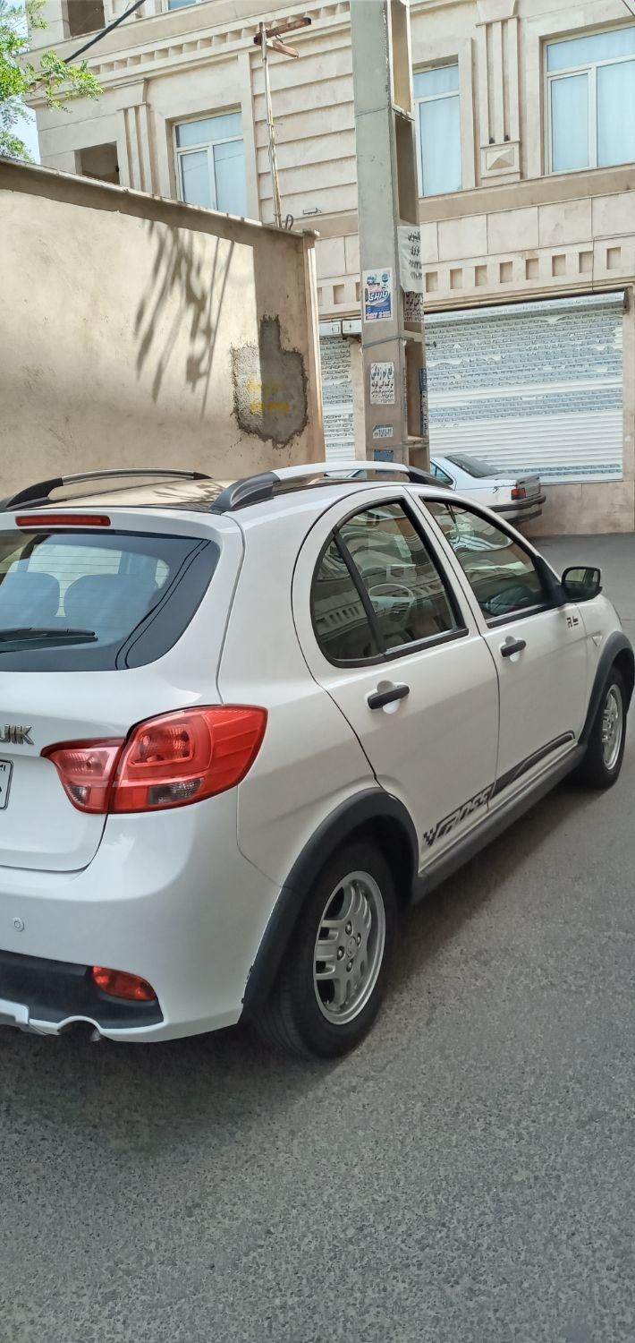 کوییک R دنده‌ای - 1400