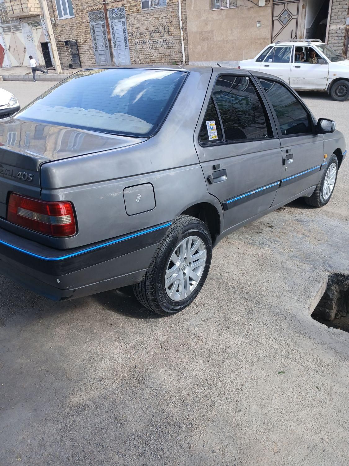 پژو 405 SLX بنزینی  XU7 - 1389