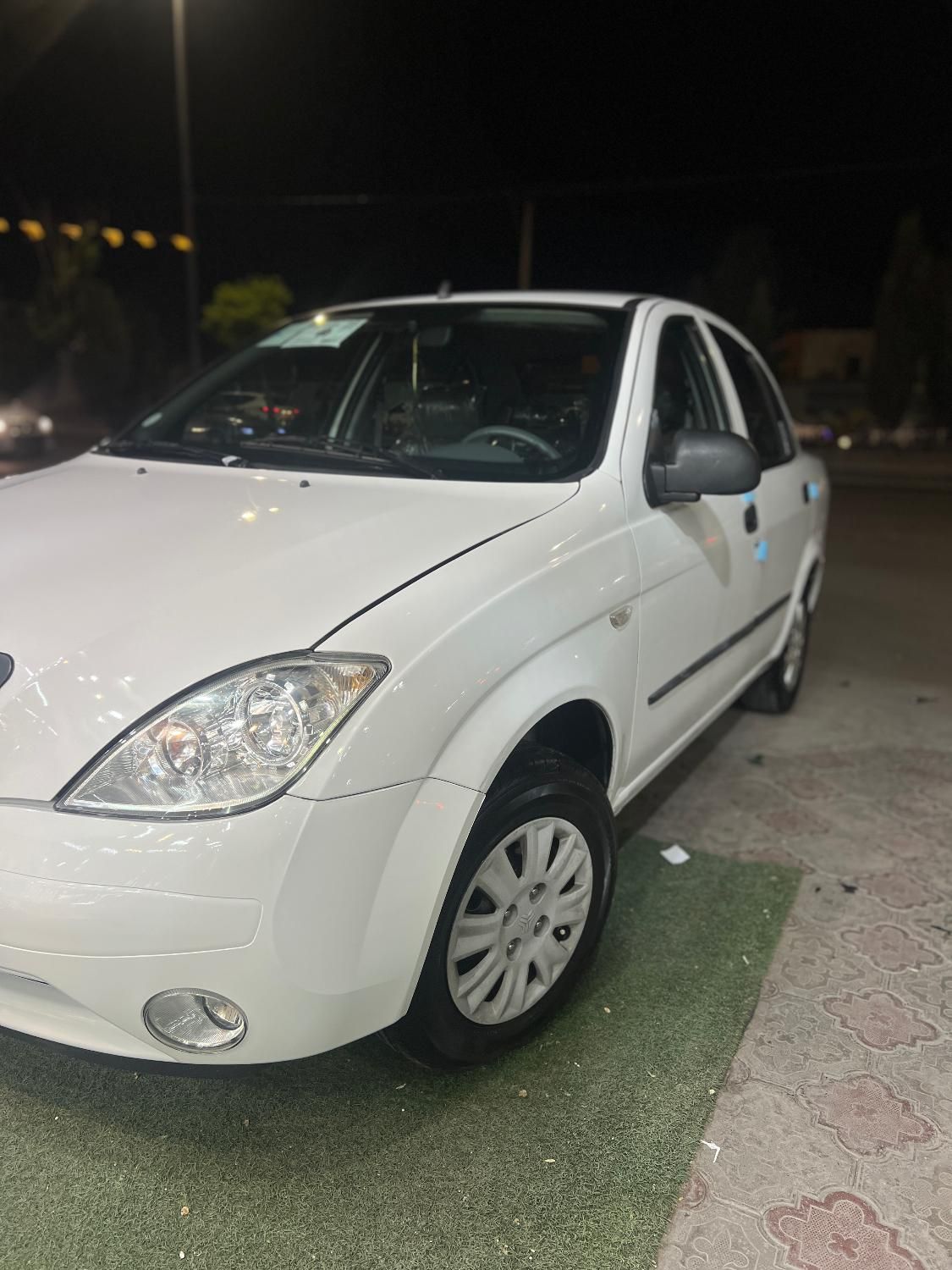 تیبا صندوق دار SX - 1401