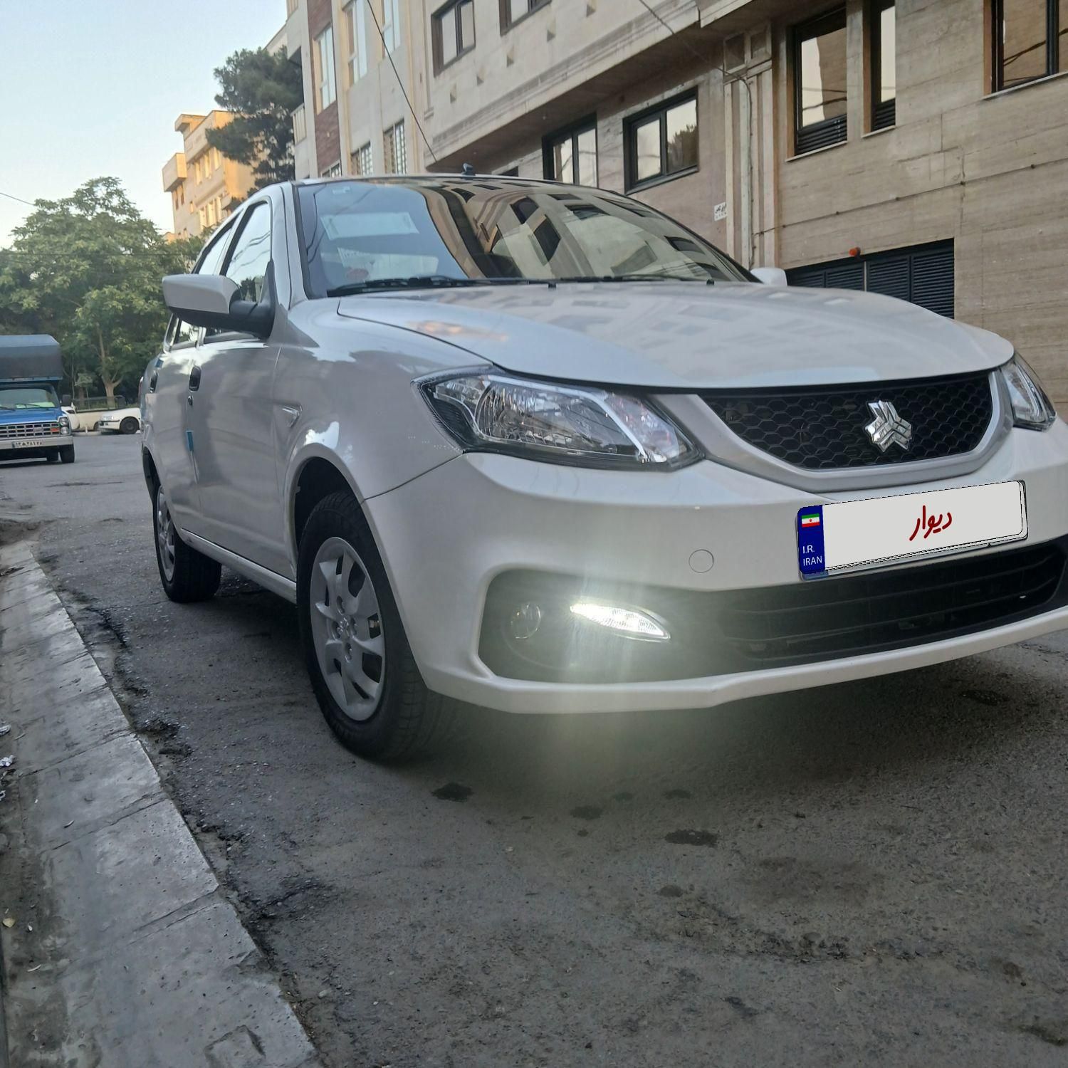 ساینا S دنده ای بنزینی - 1403
