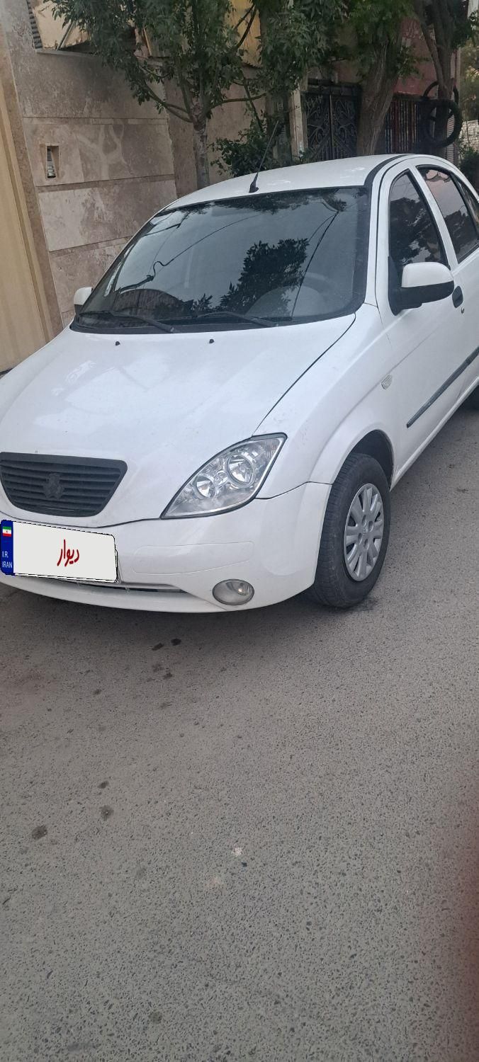 تیبا صندوق دار SX - 1395