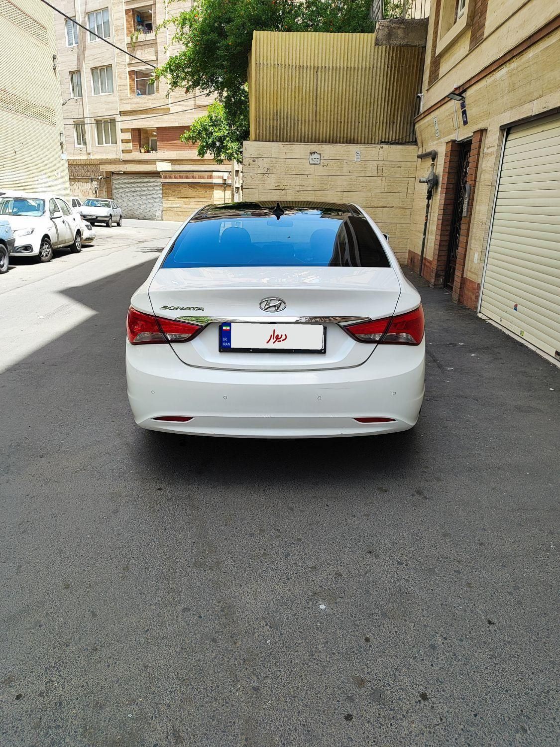 هیوندای سوناتا فول YF - 2014