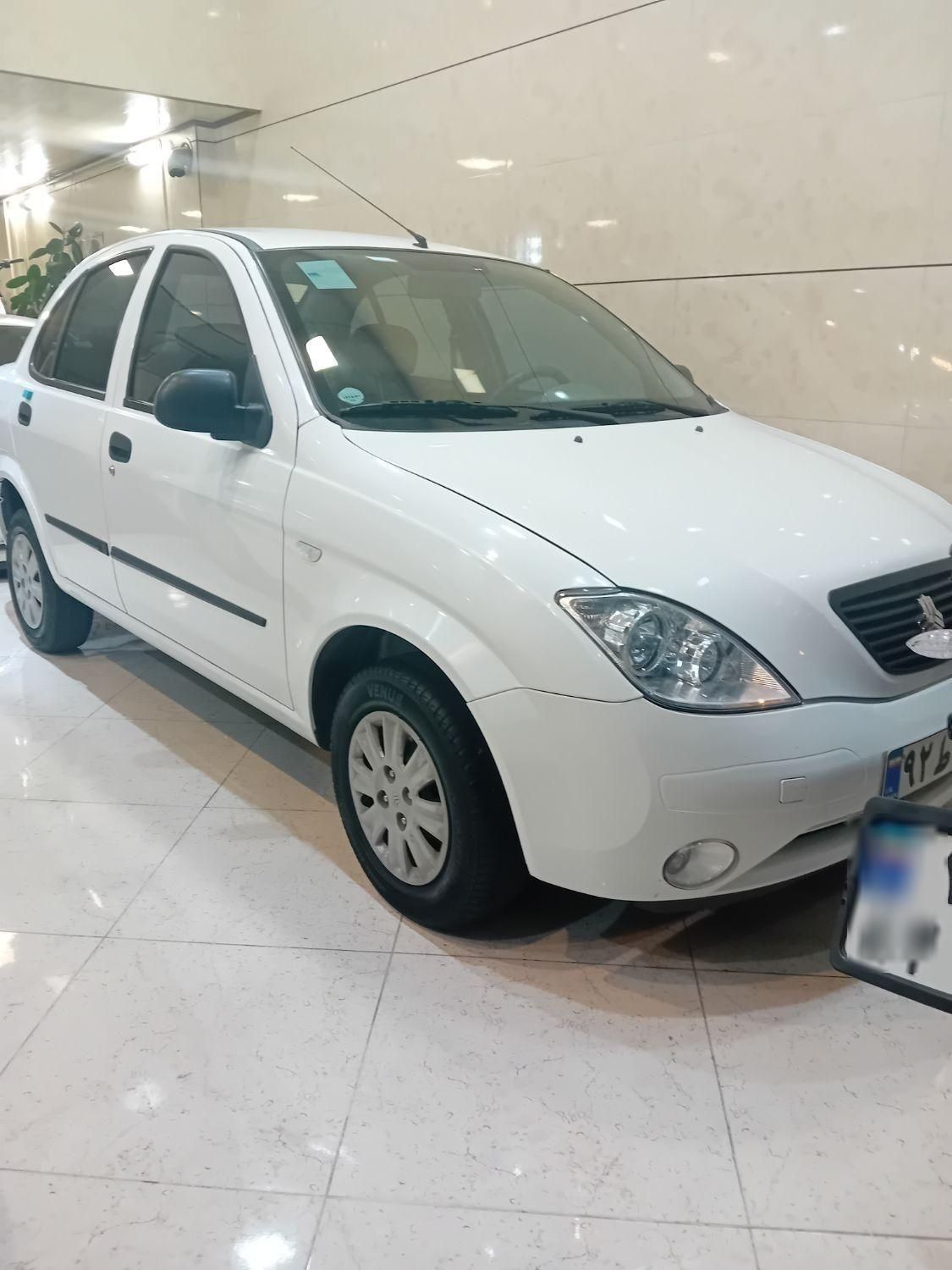 تیبا صندوق دار SX - 1400