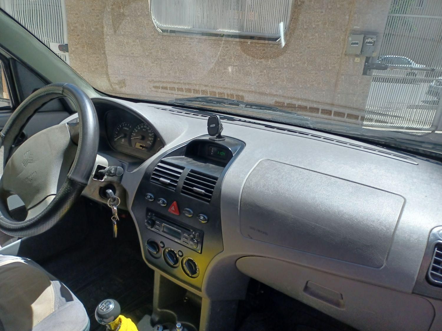 تیبا صندوق دار SX - 1392