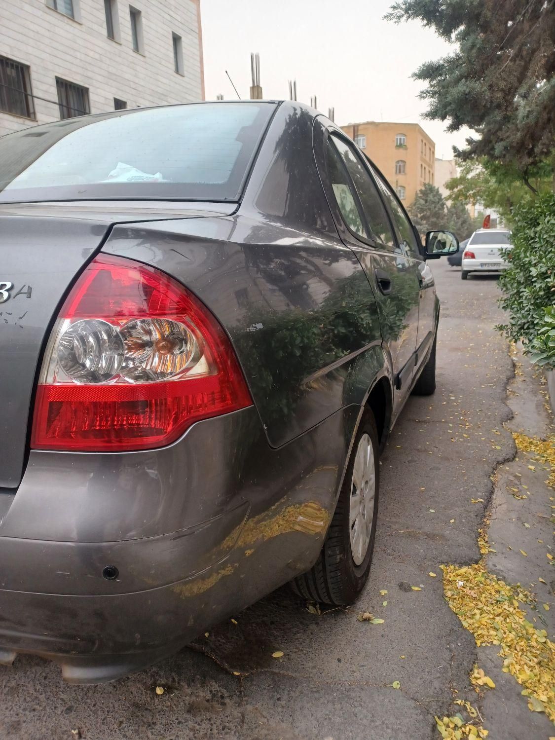 تیبا صندوق دار SX - 1392