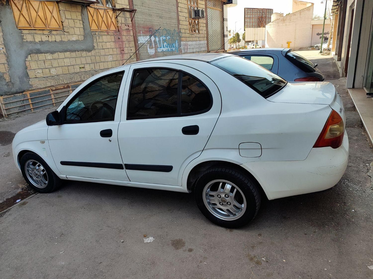 خودرو تیبا، صندوق دار آگهی ann_18217447