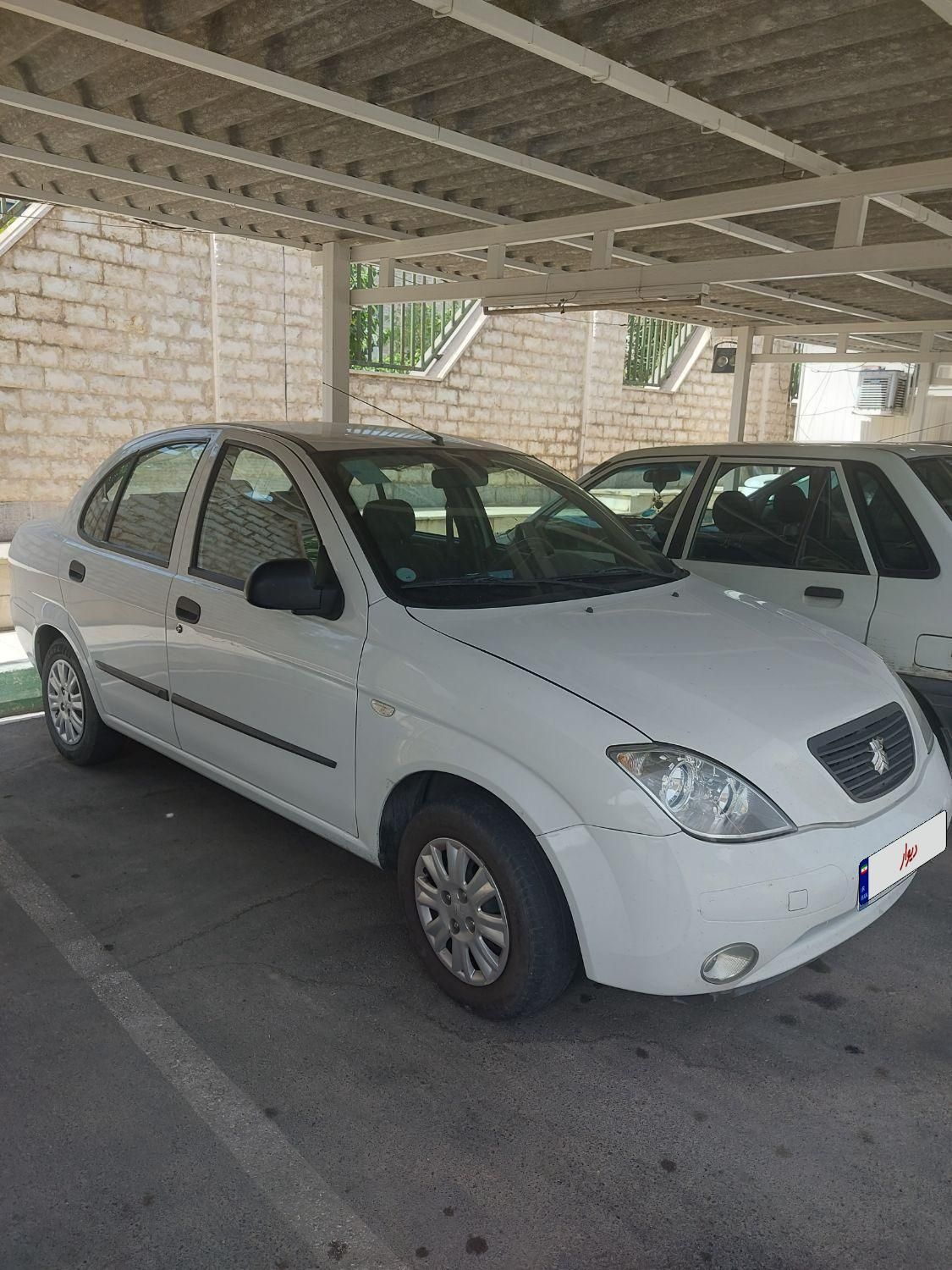 تیبا صندوق دار SX - 1400