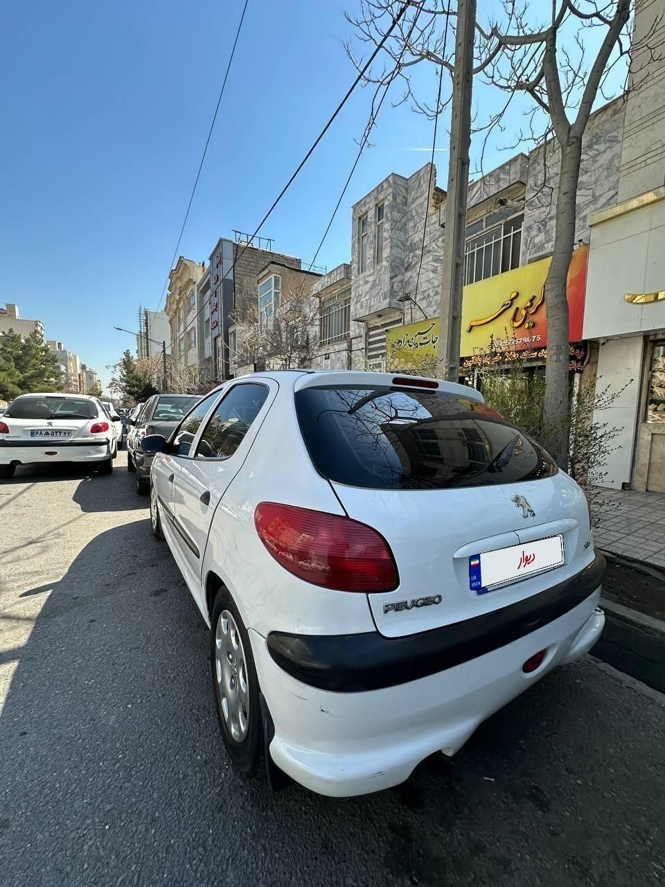 پژو 206 تیپ 3 - 1390