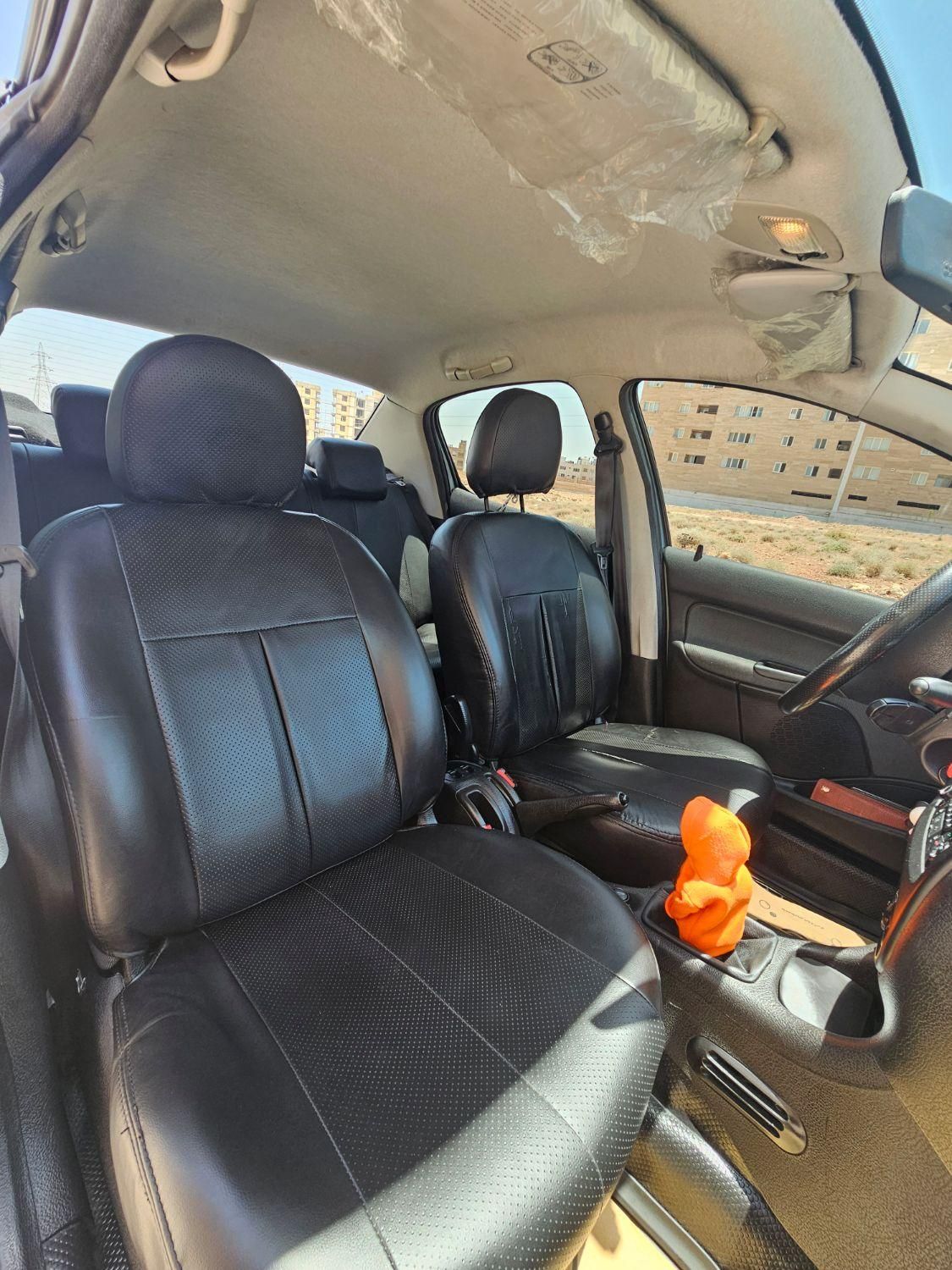 پژو 206 SD v8 - 1395