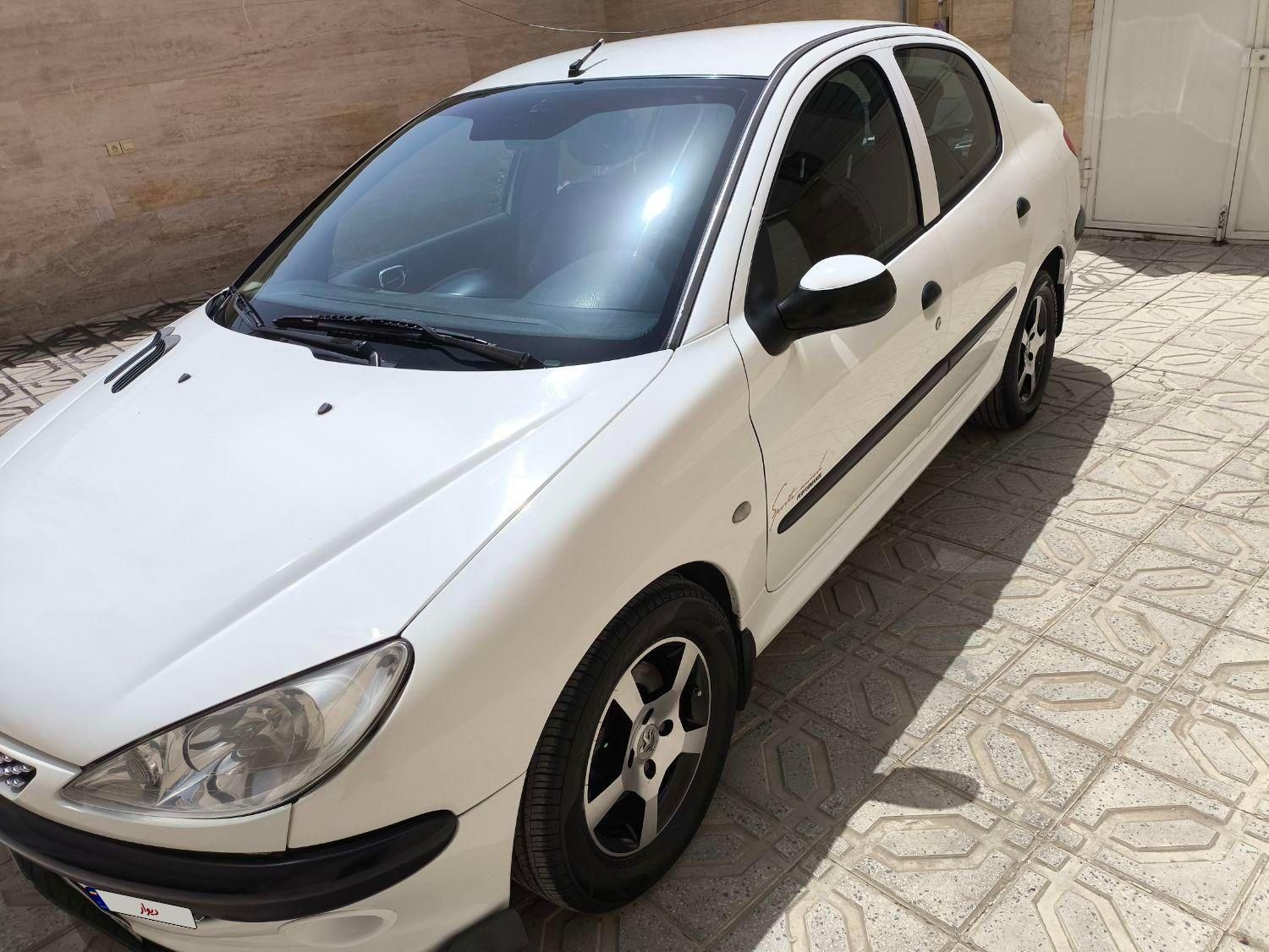 پژو 206 SD v8 - 1396