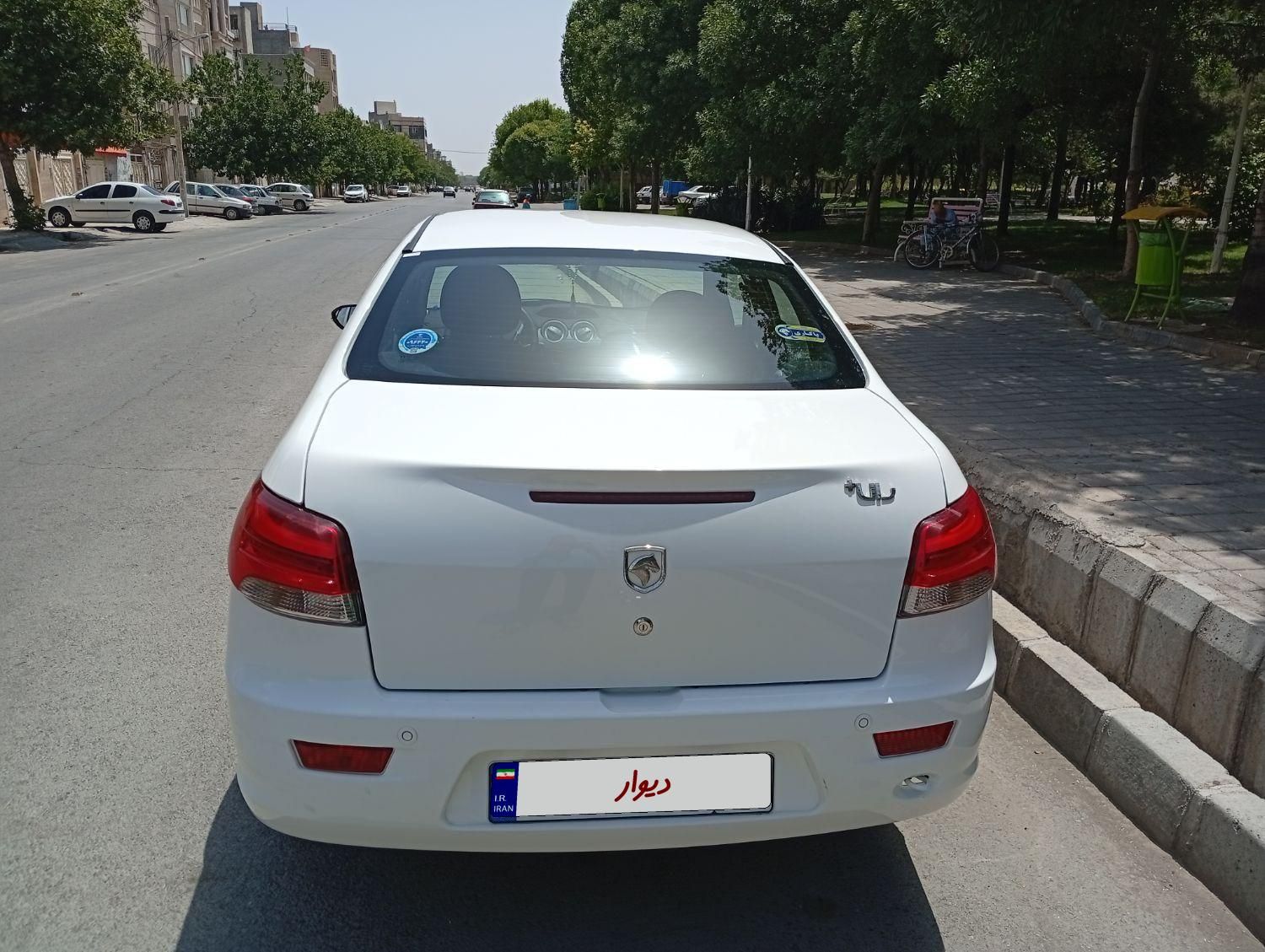 رانا پلاس دنده‌ای - 1403