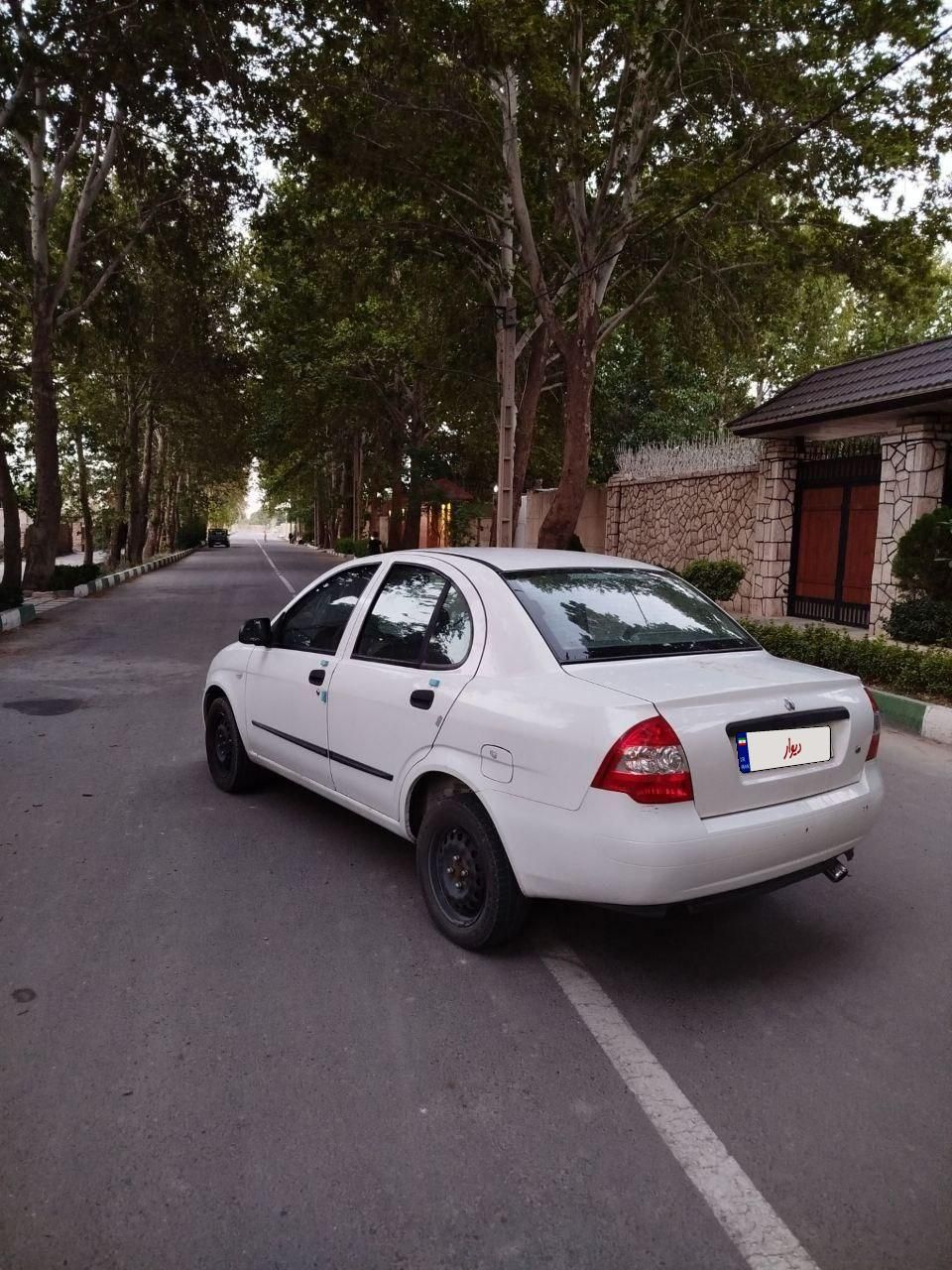 تیبا صندوق دار SX - 1396