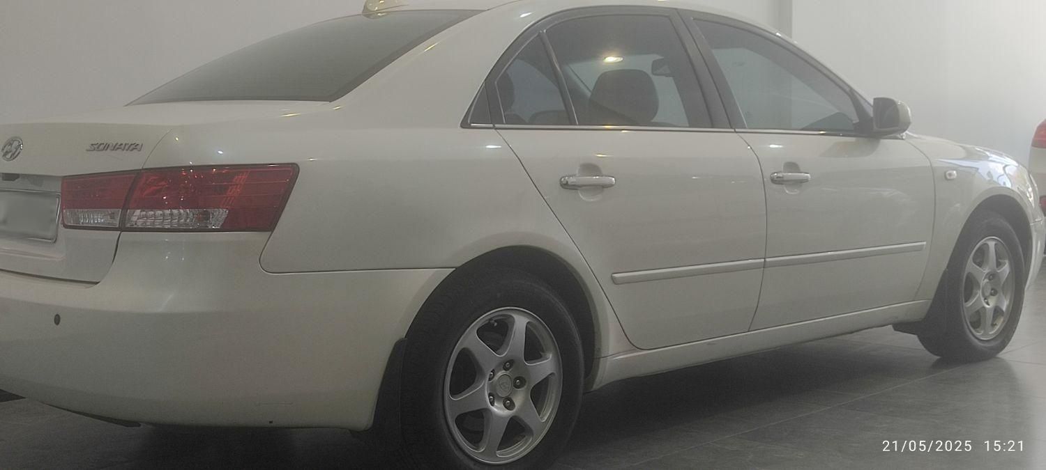 هیوندای سوناتا اتوماتیک NF 2400 - 2009