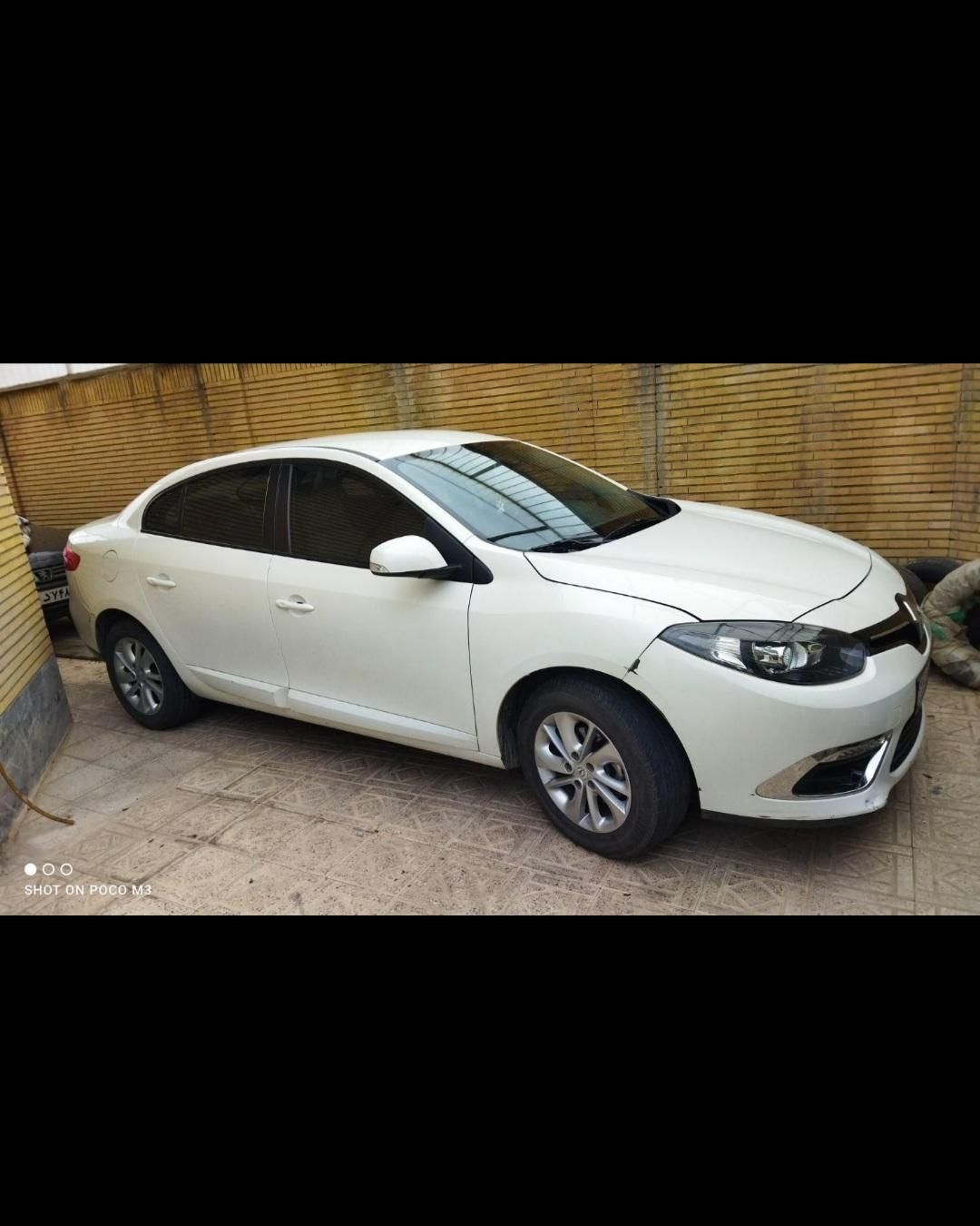 رنو فلوئنس اتوماتیک E2 - 2014