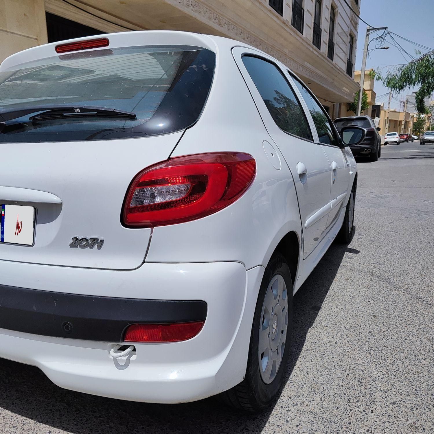 پژو 207 دنده‌ای با موتور TU3 - 1402