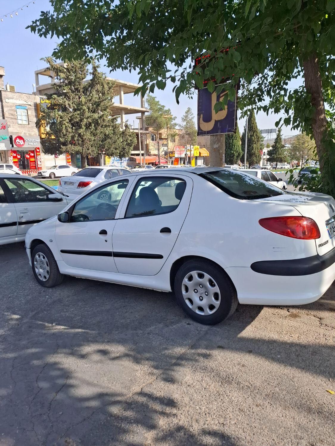 پژو 206 SD v8 - 1390