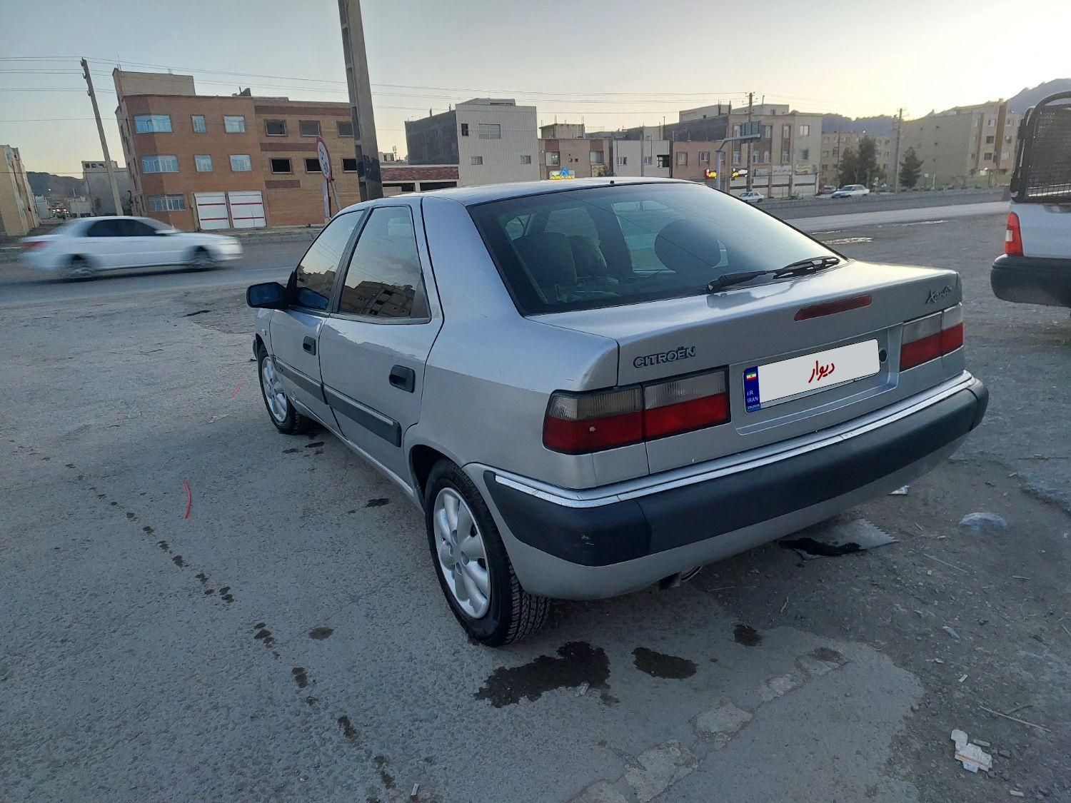 سیتروئن زانتیا X - 2001