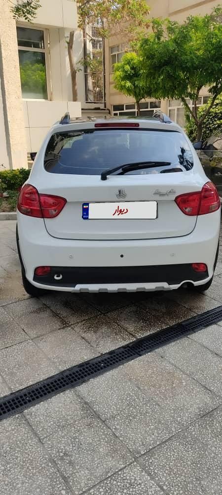 خودرو کوییک، R آگهی ann_18220527