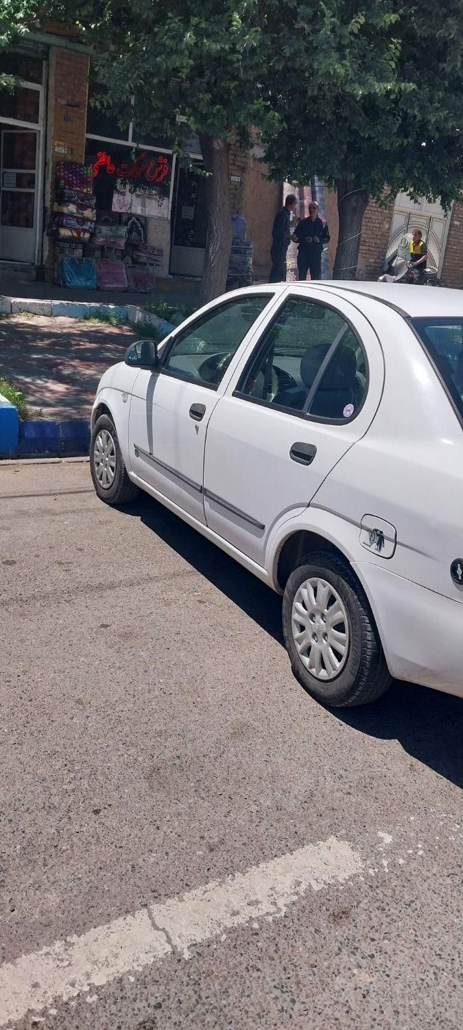تیبا صندوق دار EX - 1395