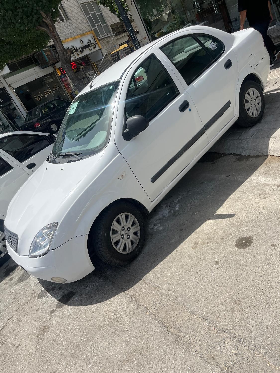 تیبا صندوق دار SX - 1393