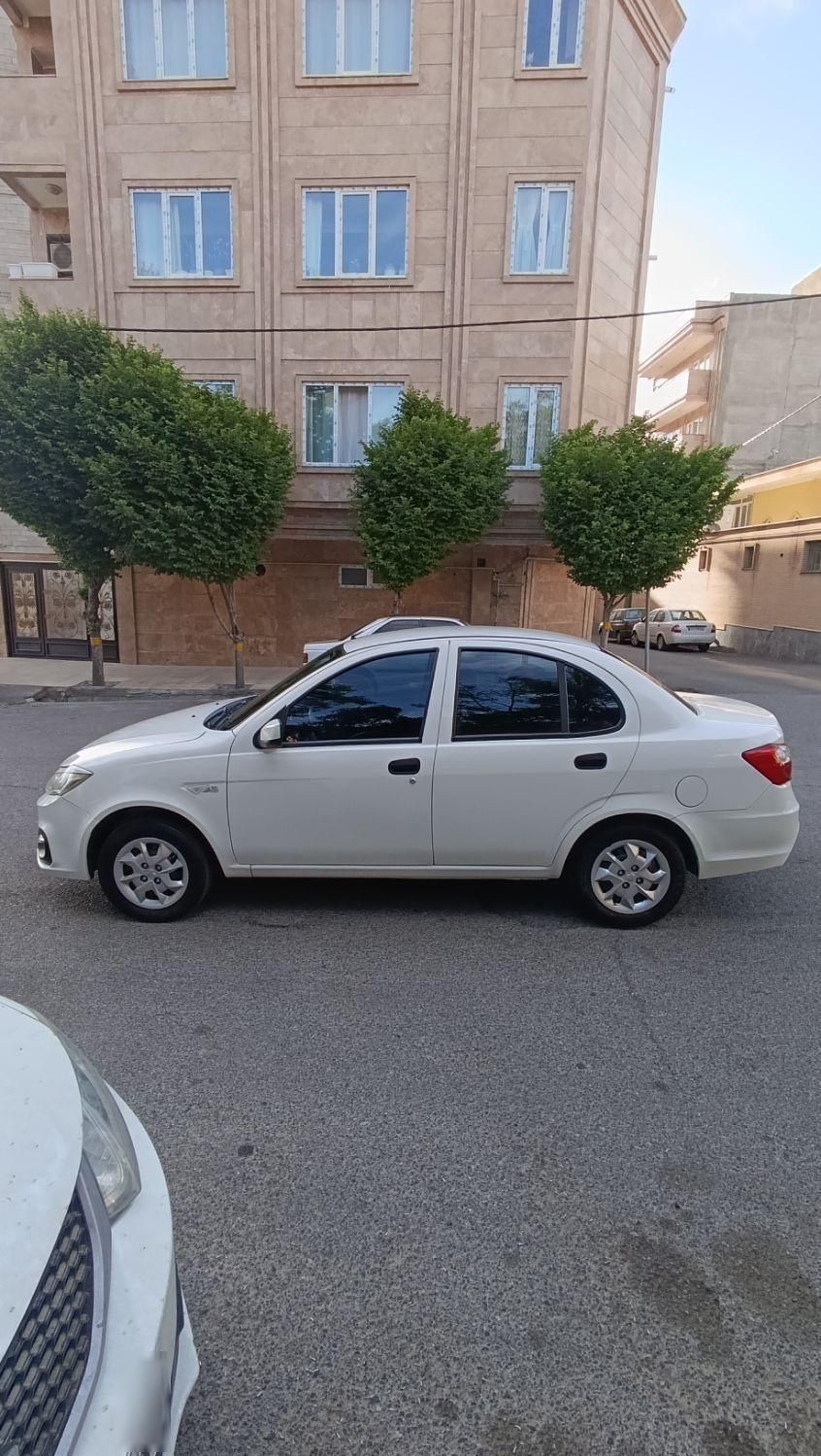 ساینا S دنده ای بنزینی - 1402