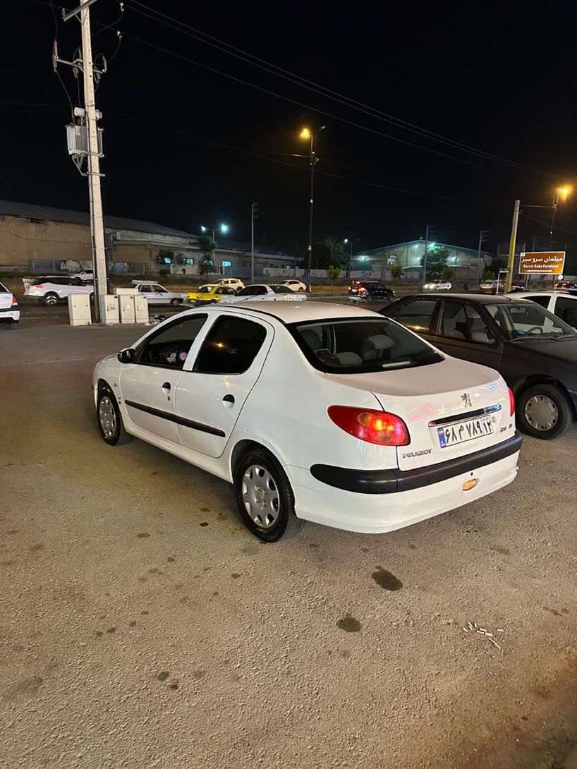 پژو 206 SD v8 - 1395