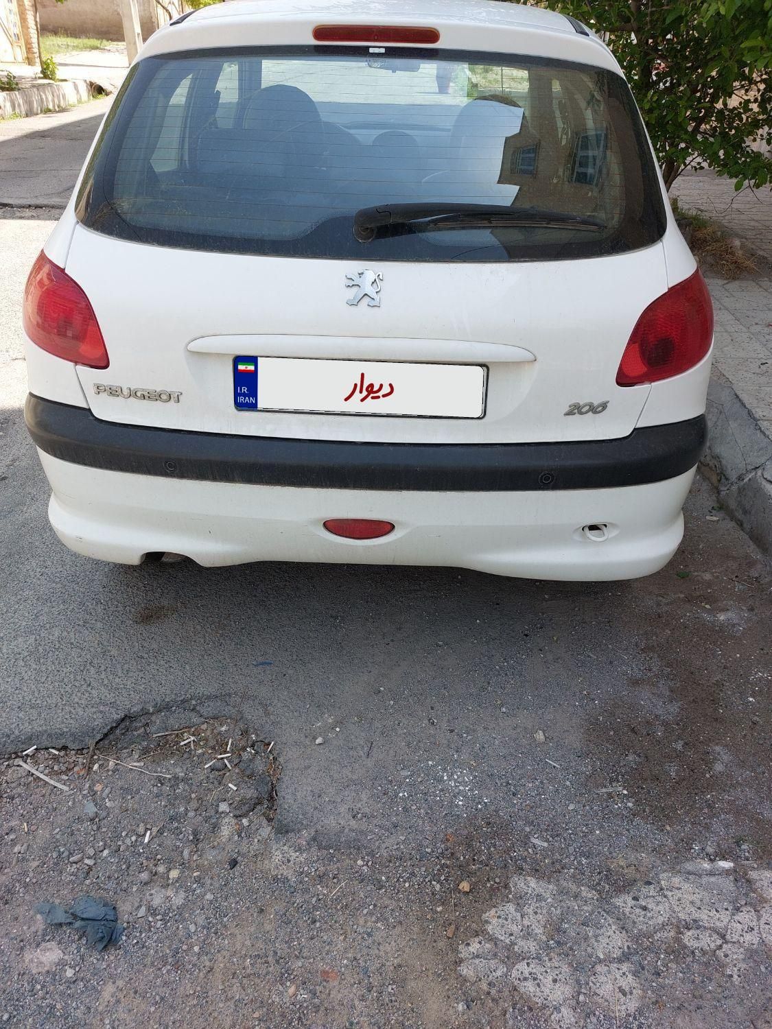 پژو 206 تیپ 2 - 1395