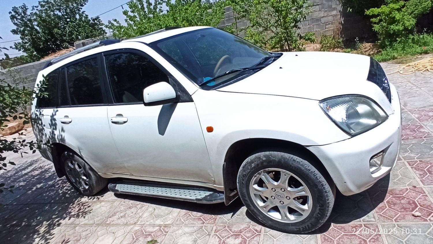 ام وی ام X33 دنده‌ای ساده - 2012