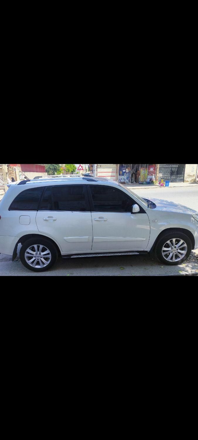 خودرو ام وی ام، X33 آگهی ann_18221599
