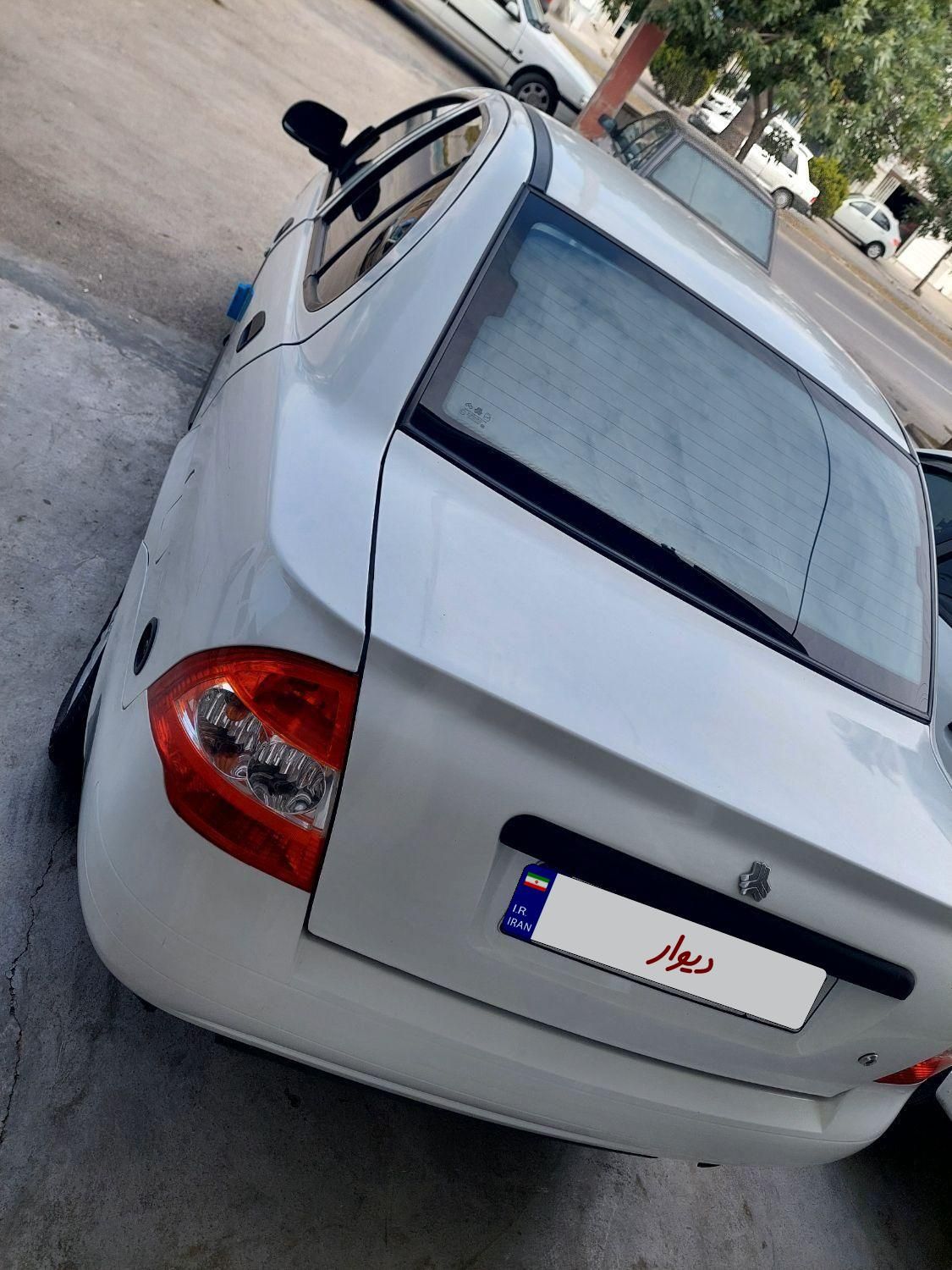 تیبا صندوق دار SX - 1400