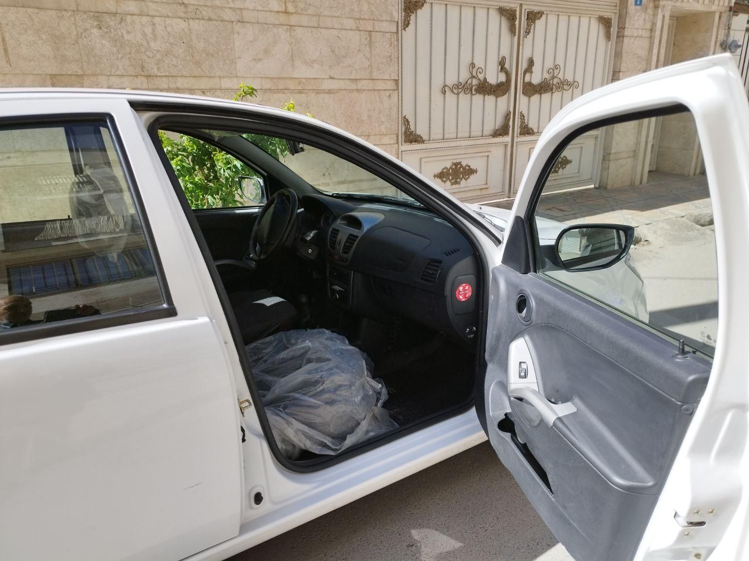 ساینا S دنده ای بنزینی - 1400