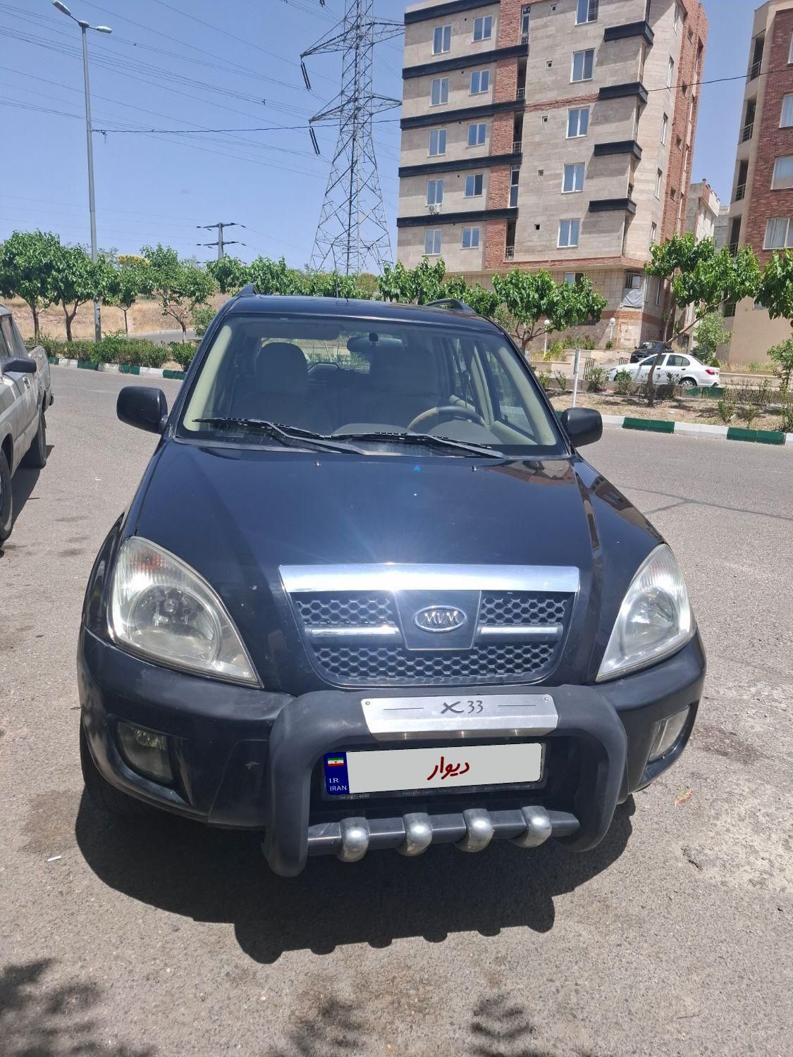 ام وی ام X33 دنده‌ای ساده - 2012