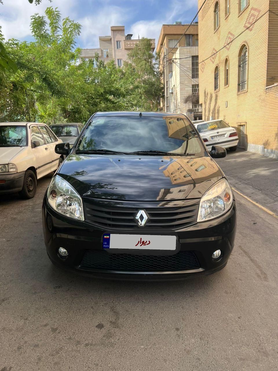 رنو ساندرو اتوماتیک - 1396