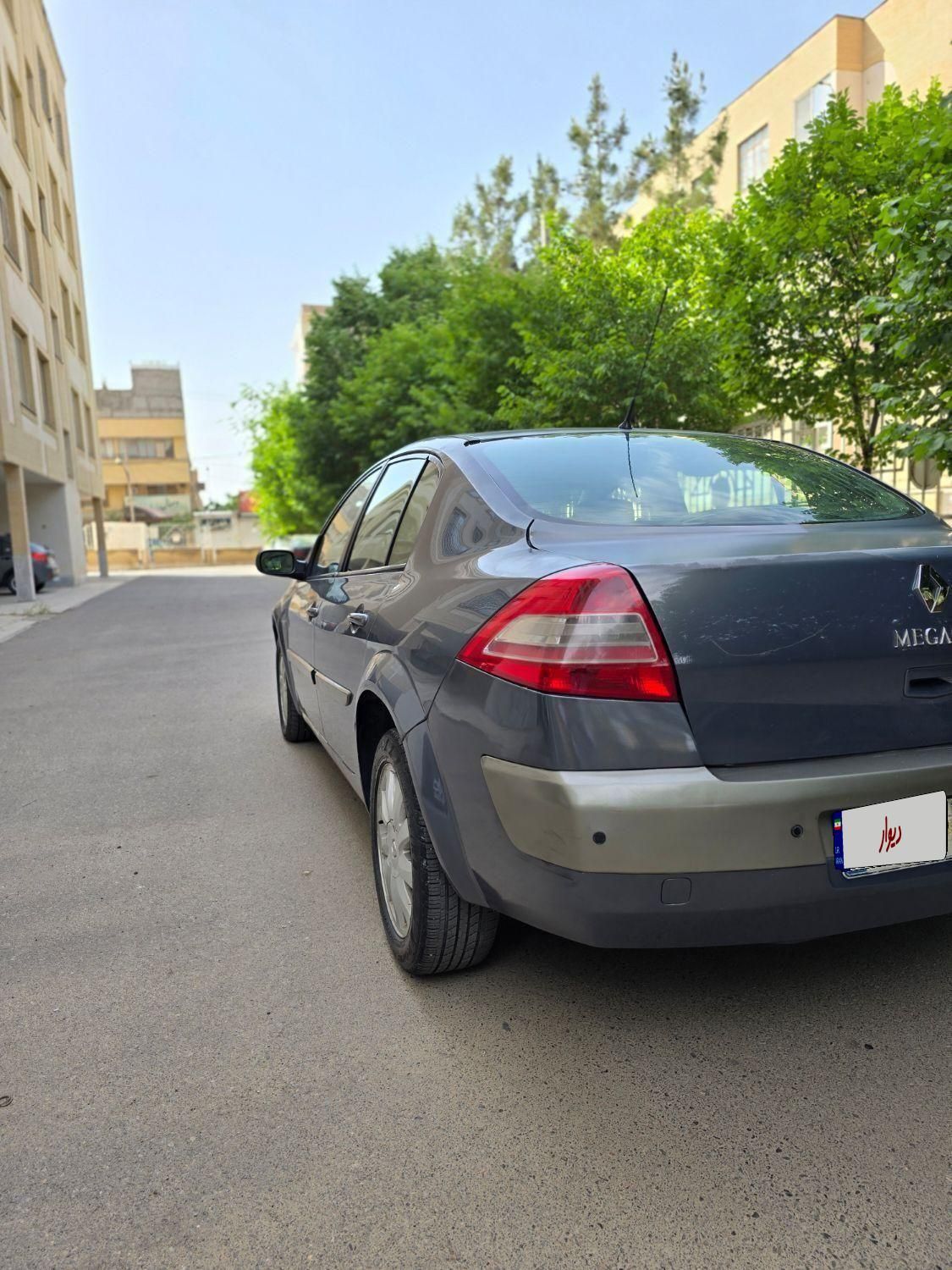 رنو مگان پارس خودرو 2000 - 2010