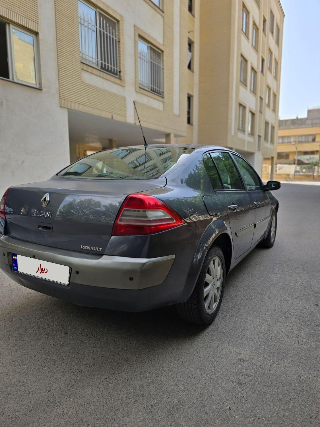 رنو مگان پارس خودرو 2000 - 2010