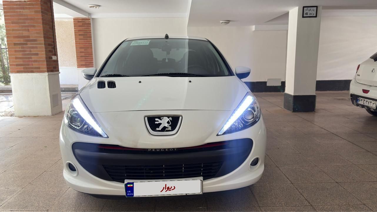 پژو 207 دنده‌ای با موتور TU3 - 1402