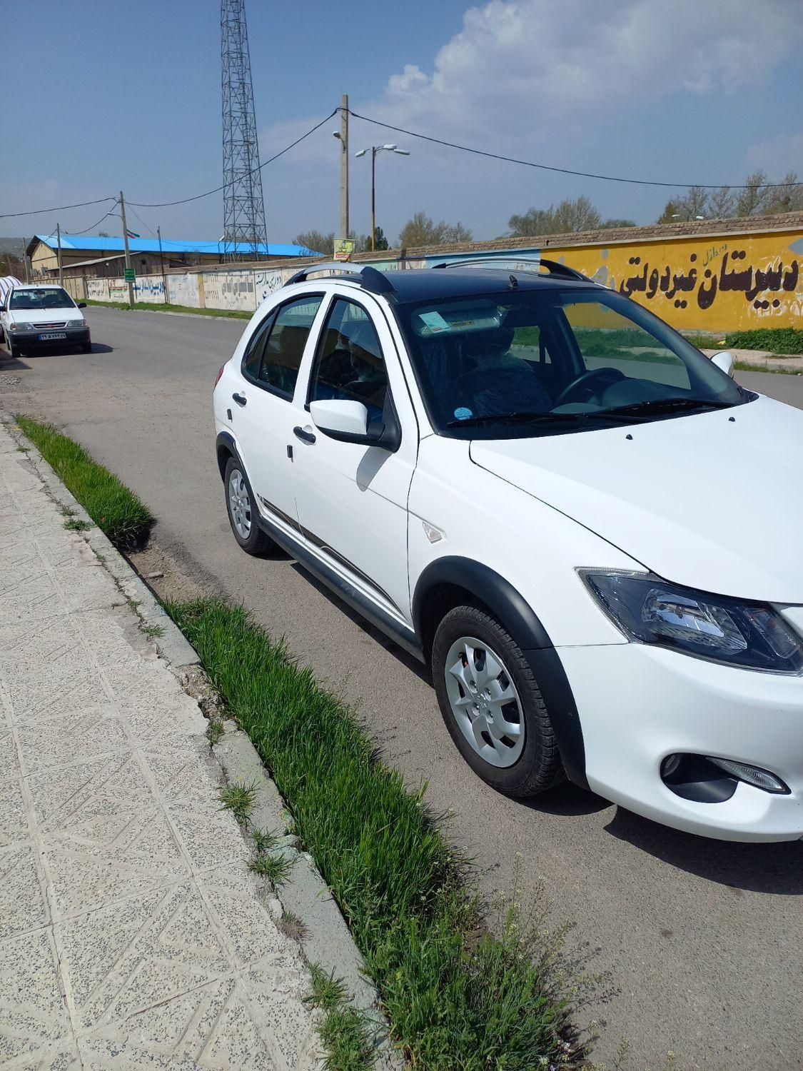 کوییک R دنده‌ای - 1402