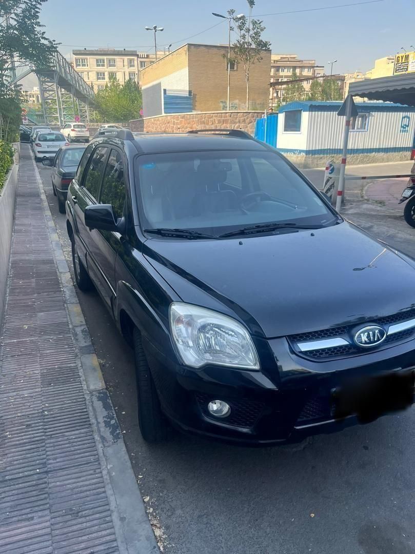 کیا اسپورتیج 6 سیلندر 2700cc - 2010